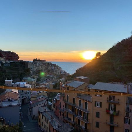 מלון The Manarola Main Plaza מראה חיצוני תמונה