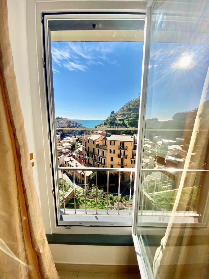 מלון The Manarola Main Plaza מראה חיצוני תמונה